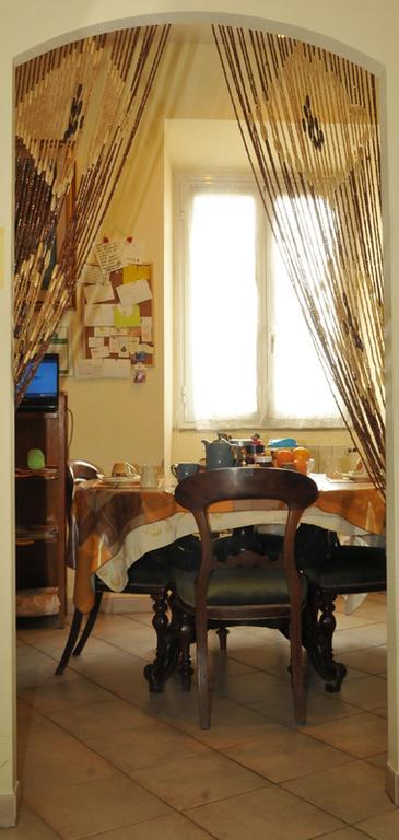 B&B Orti Di Trastevere Rome Bagian luar foto